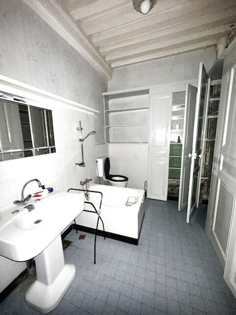 Maison de village - 270 m² - 8 pièces