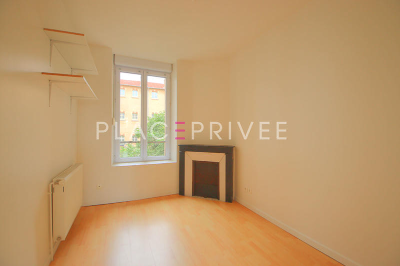 Immeuble - 19 pièces