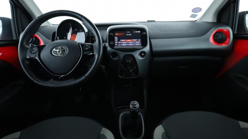 Toyota Aygo 1.0 Vvt-i X-Play 5p 72 ch
