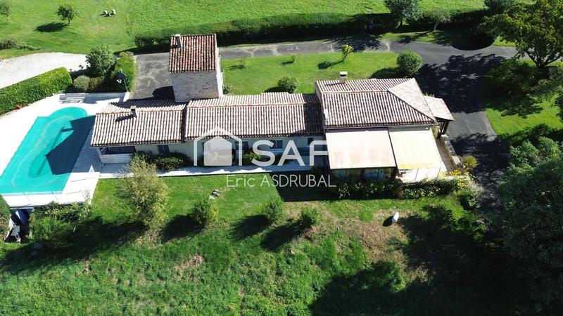 Maison - 140 m² - 6 pièces