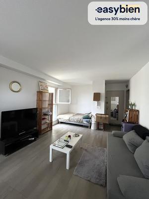 Studio - 33 m² - 1 pièce