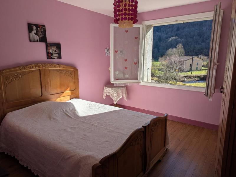 Maison - 181 m² - 6 pièces