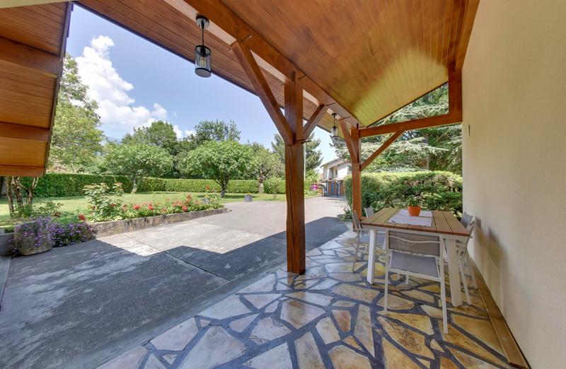 Maison - 161 m² - 6 pièces