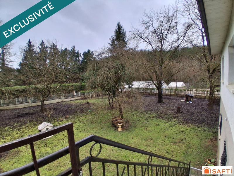 Maison - 180 m² - 8 pièces