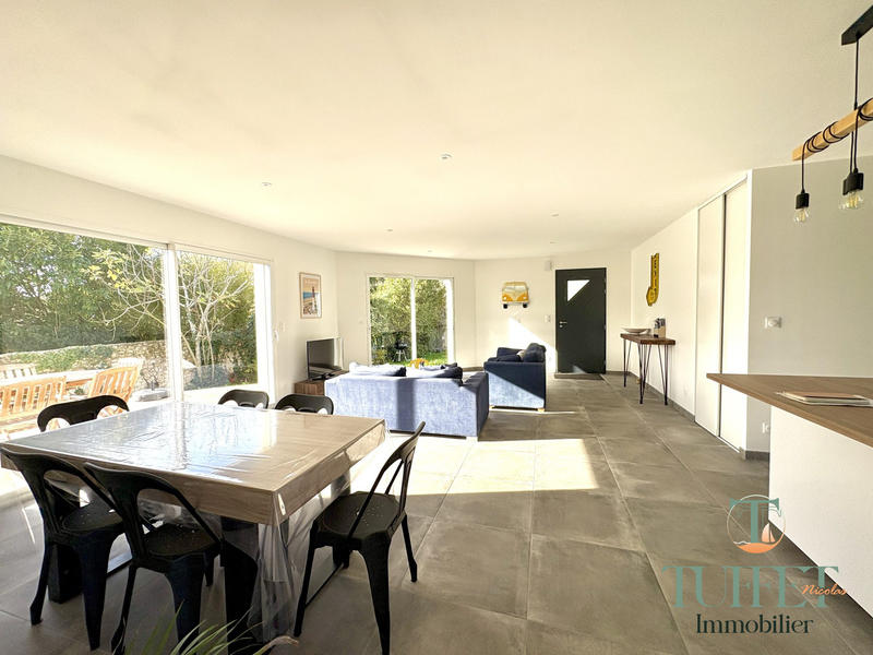 Maison - 91 m² - 4 pièces