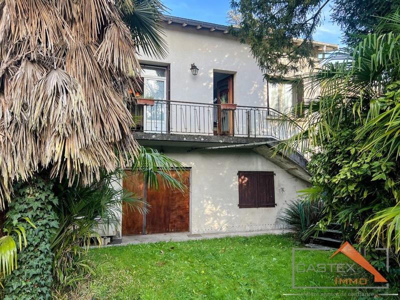 Maison de village - 137 m² - 6 pièces