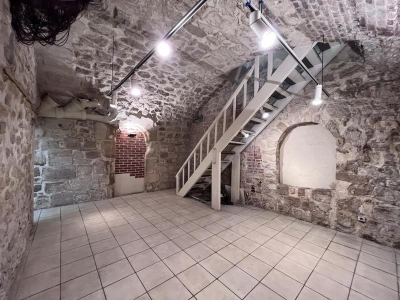 Local commercial - 18 m² - 3 pièces