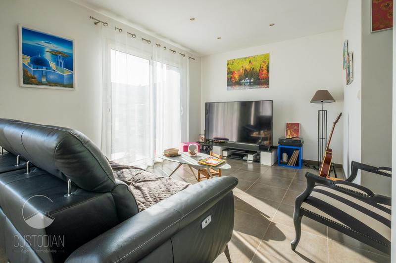 Maison - 96 m² - 4 pièces