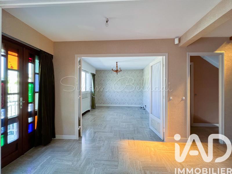 Maison - 140 m² - 5 pièces