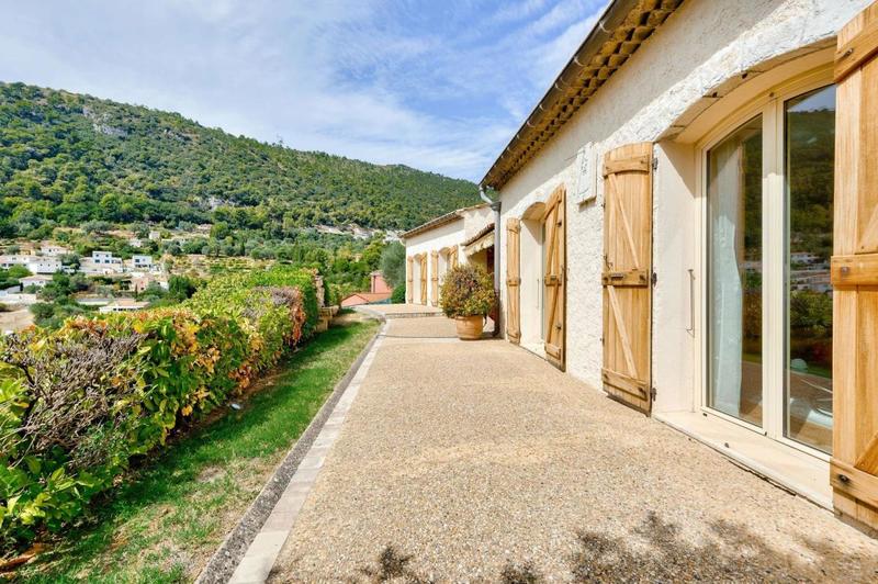 Villa - 130 m² - 4 pièces