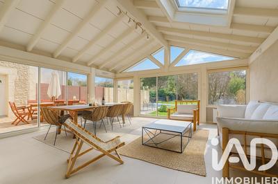 Maison - 143 m² - 7 pièces