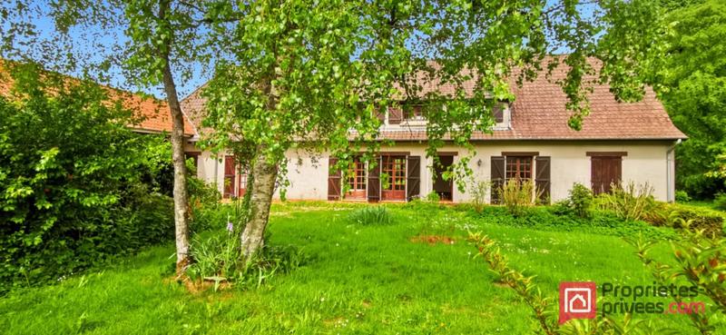 Maison - 216 m² - 7 pièces