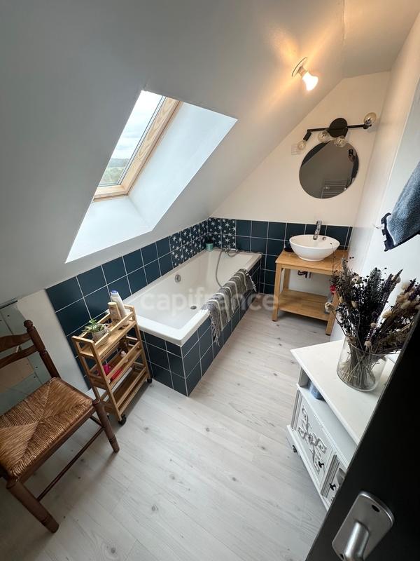 Maison - 140 m² - 6 pièces