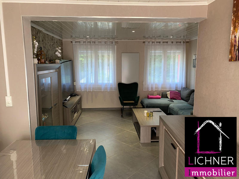 Maison - 96 m² - 5 pièces