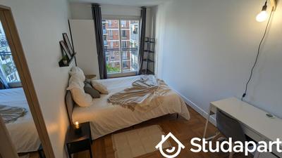 Chambre - 14 m² - 1 pièce