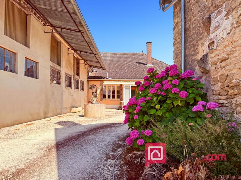 Maison - 155 m² - 7 pièces