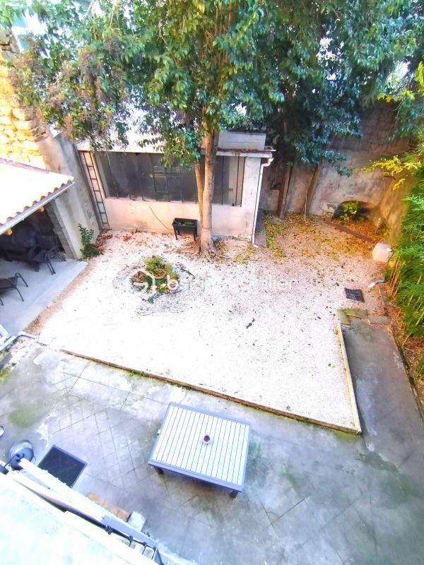 Maison de maîtres - 260 m² - 7 pièces