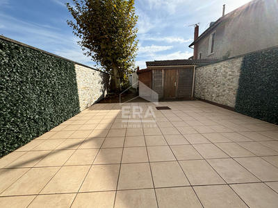 Appartement - 98 m² - 4 pièces