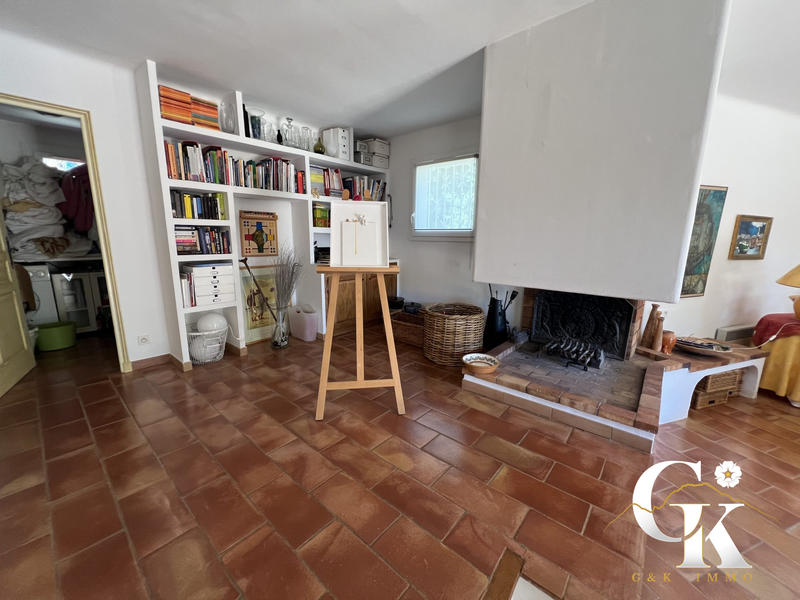 Maison - 250 m² - 7 pièces