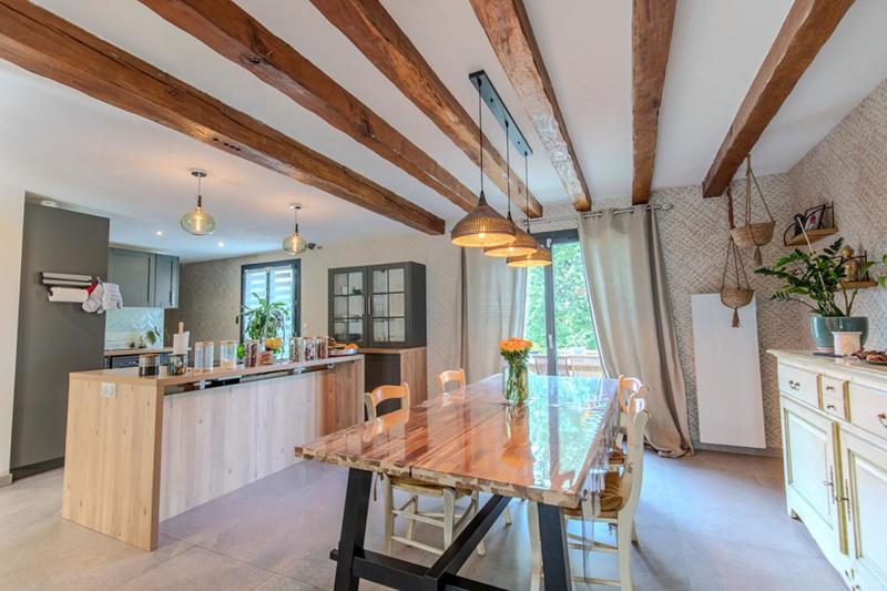 Maison - 115 m² - 6 pièces