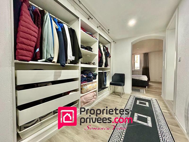 Appartement - 169 m² - 6 pièces