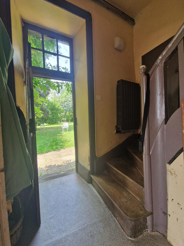 Maison - 232 m² - 7 pièces