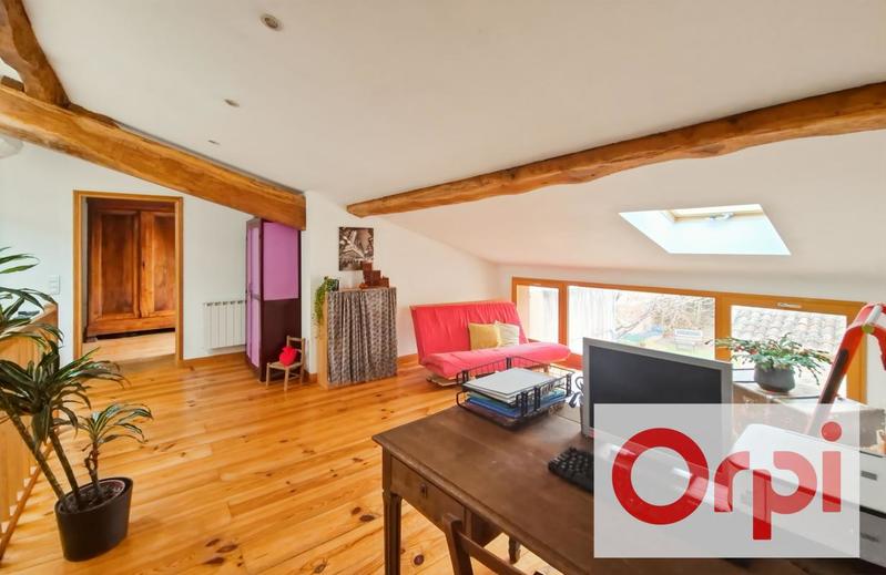 Maison - 180 m² - 6 pièces