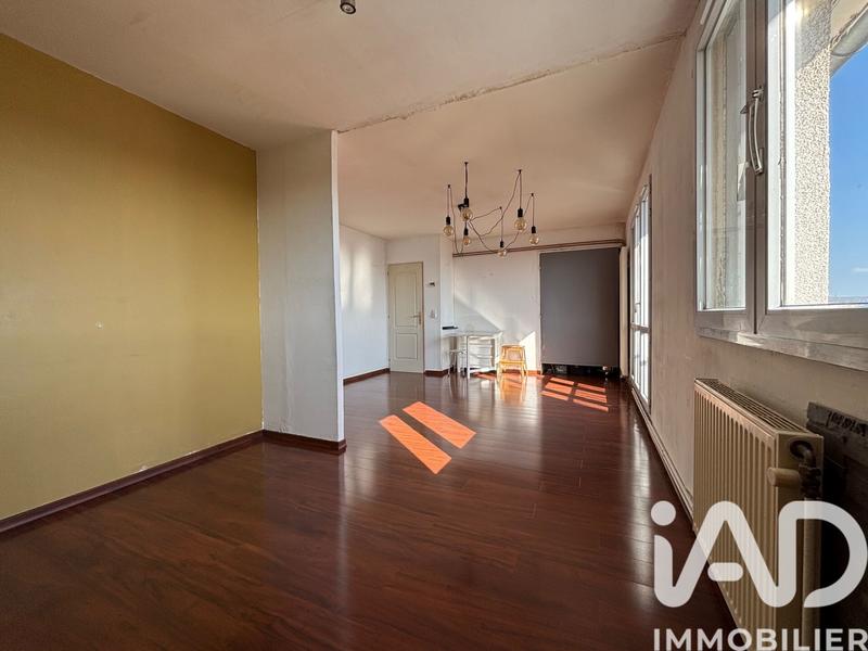 Appartement - 75 m² - 5 pièces