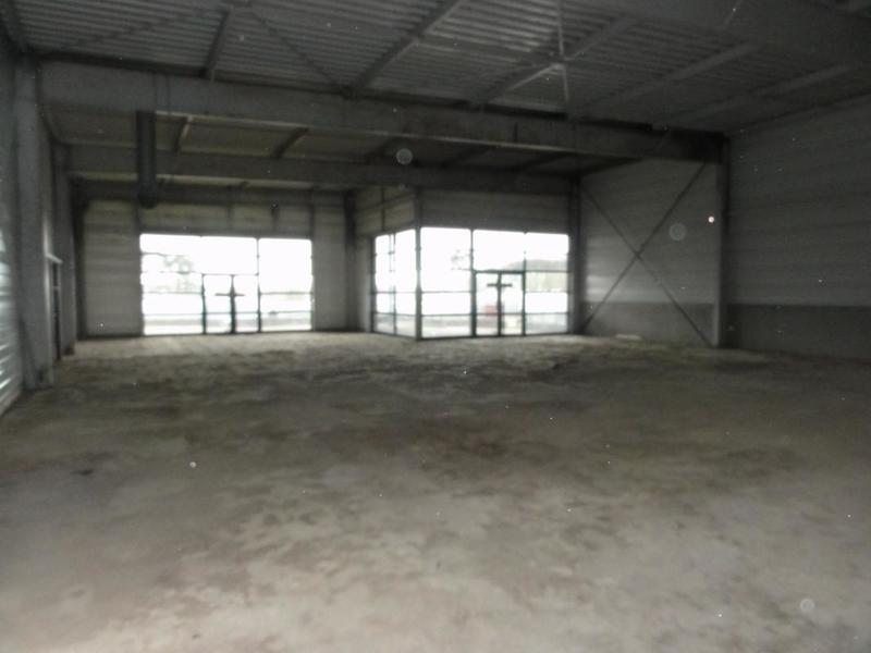 Local commercial - 355 m²