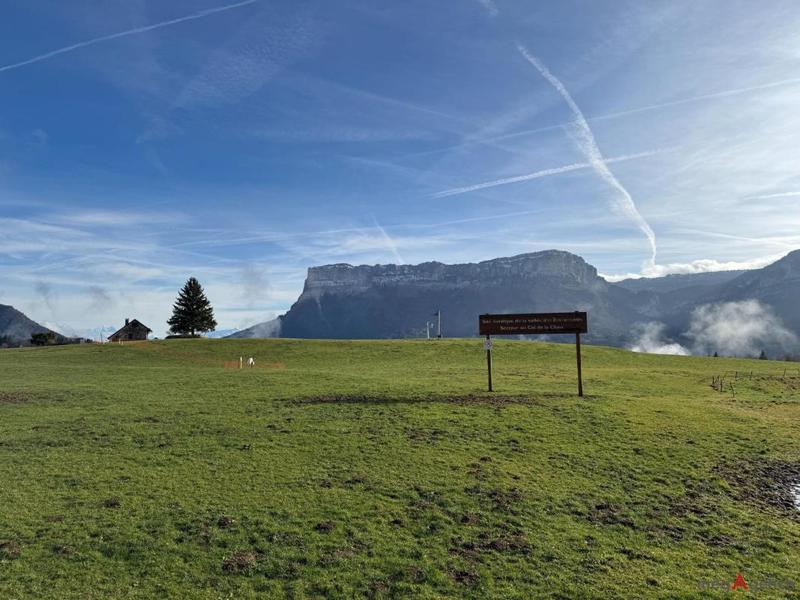 Terrain constructible - 2 000 m²