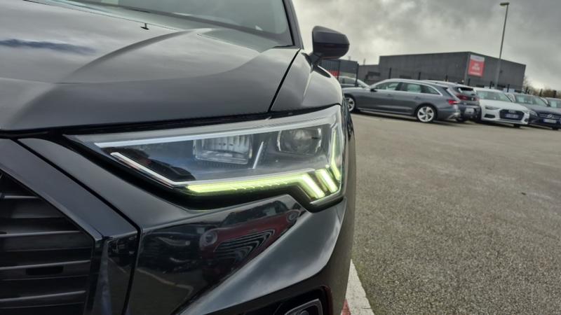 Audi Q3 35 Tdi 150 Ch s tronic 7 s line