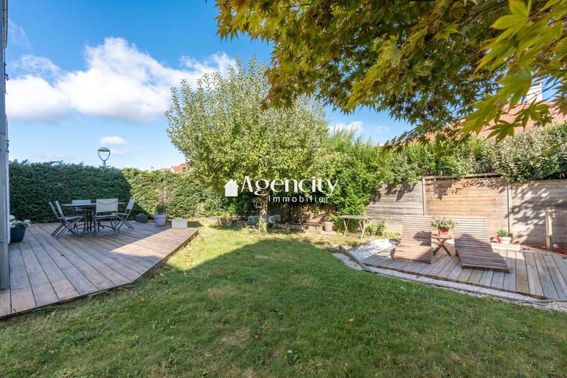 Maison - 141 m² - 6 pièces