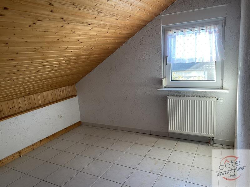 Maison - 96 m² - 6 pièces