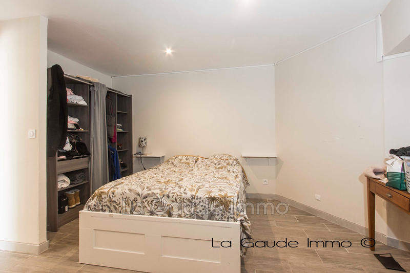 Villa - 198 m² - 7 pièces