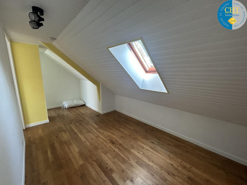 Maison - 92 m² - 5 pièces