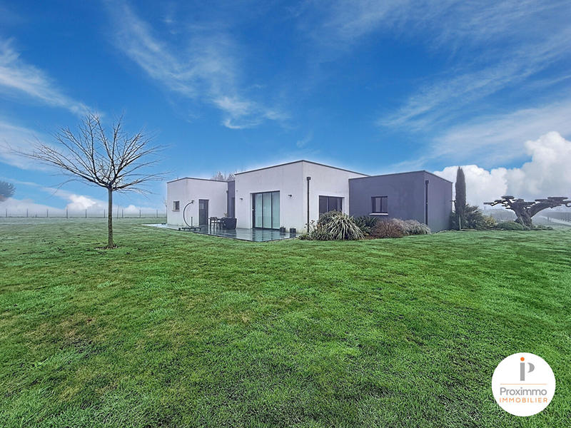 Maison - 166 m² - 4 pièces