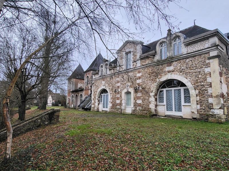 Maison - 163 m² - 5 pièces