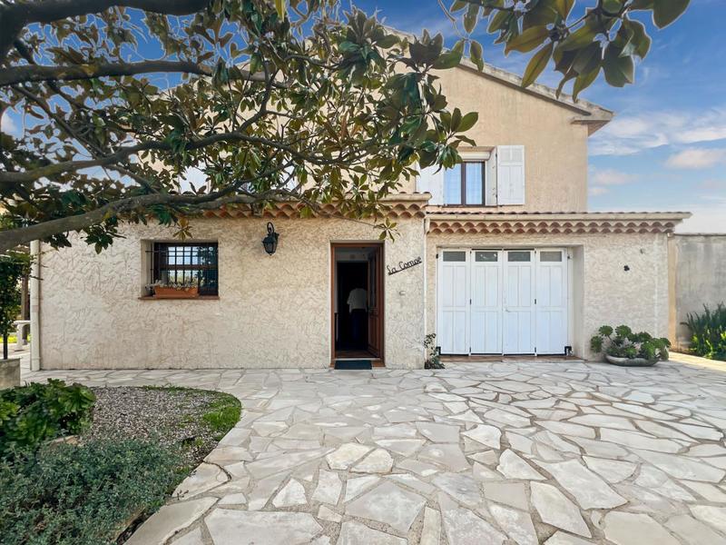 Maison - 150 m² - 2 pièces