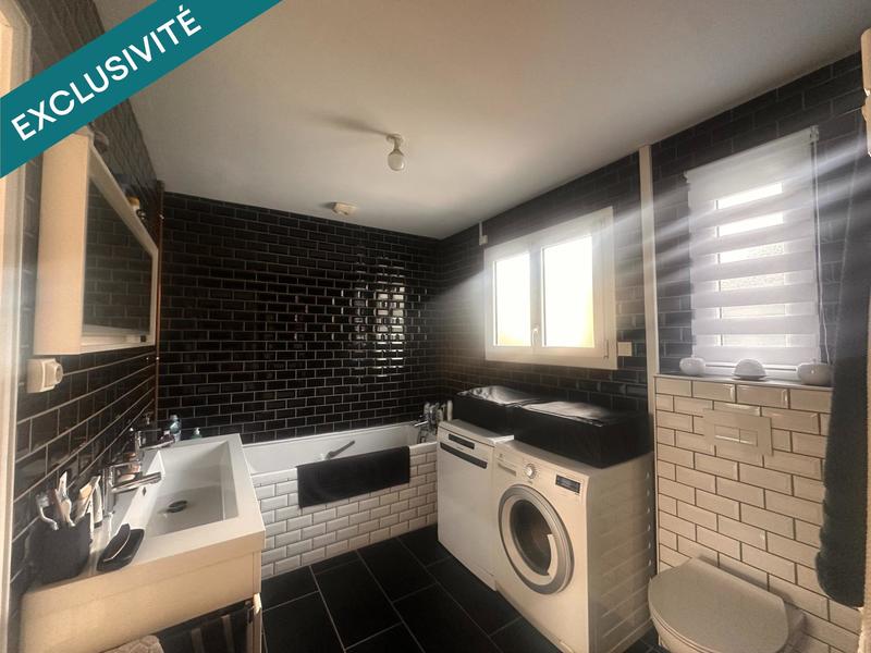 Maison - 76 m² - 5 pièces