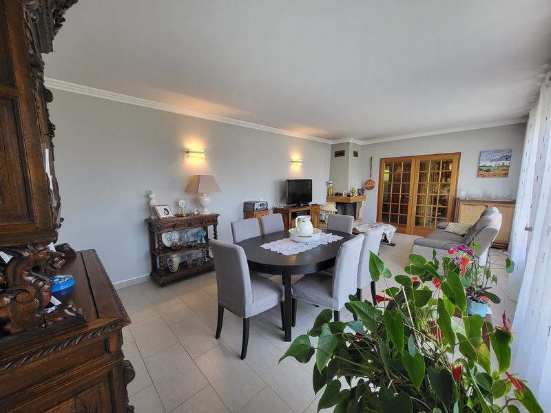 Maison - 98 m² - 5 pièces