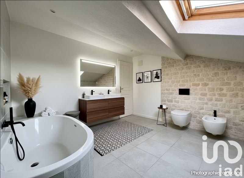 Maison - 155 m² - 5 pièces