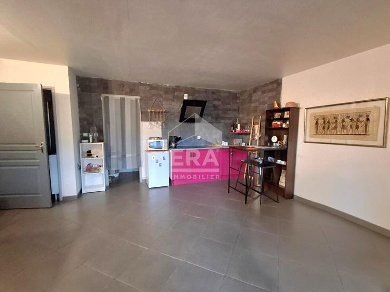 Immeuble - 6 pièces