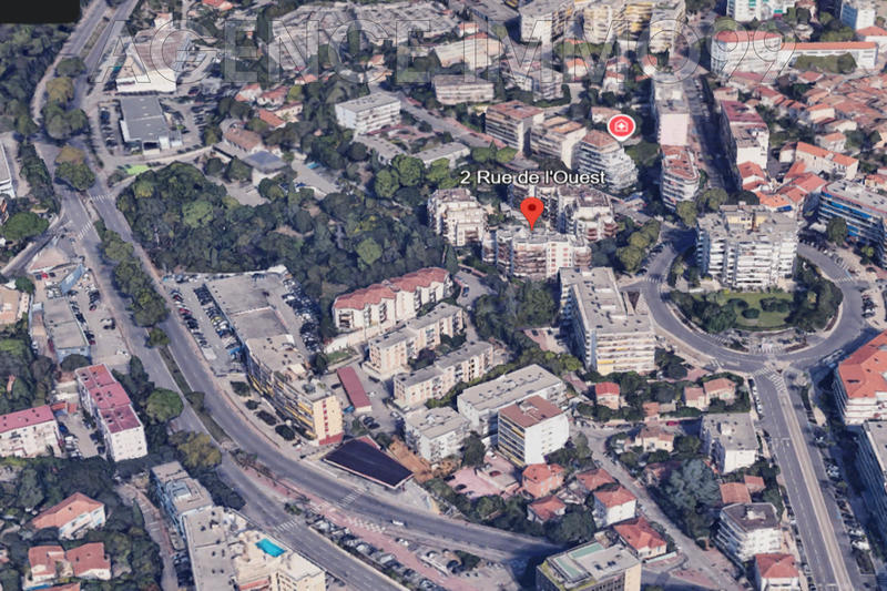 Parking / Garage - 24 m²