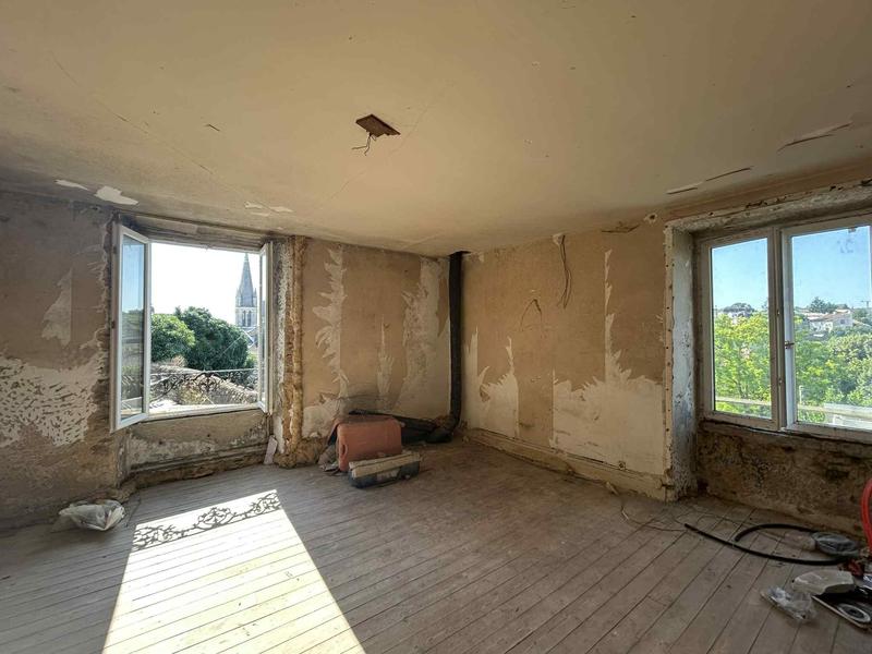 Maison en pierre - 124 m² - 4 pièces