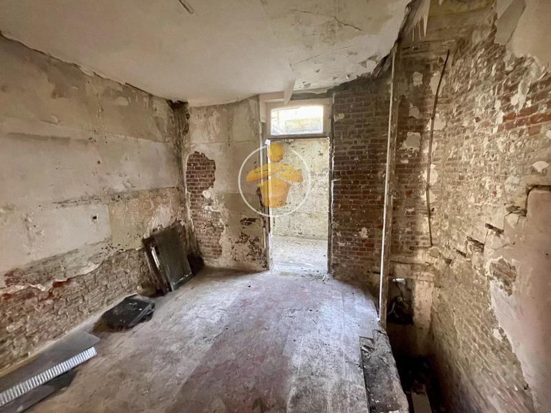 Maison - 215 m² - 5 pièces