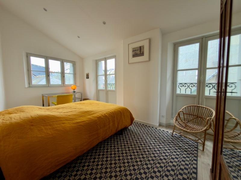 Appartement - 100 m² - 4 pièces