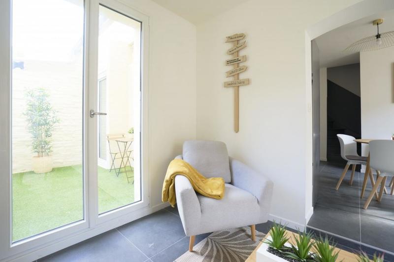 Maison - 82 m² - 5 pièces