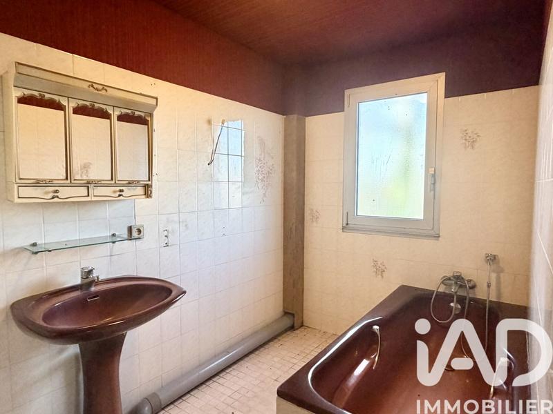 Maison - 185 m² - 6 pièces