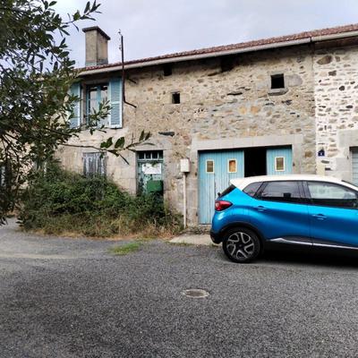 Maison - 250 m² - 4 pièces