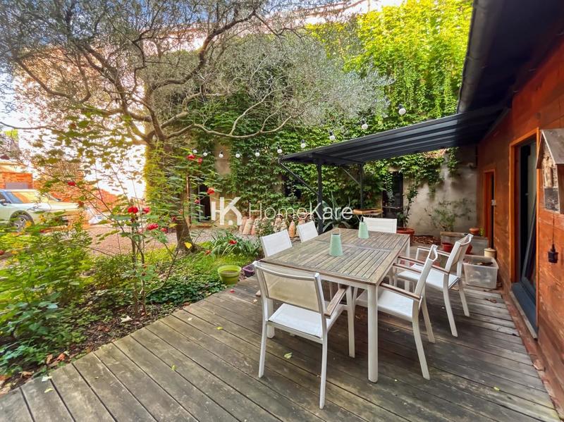 Maison de maîtres - 190 m² - 6 pièces